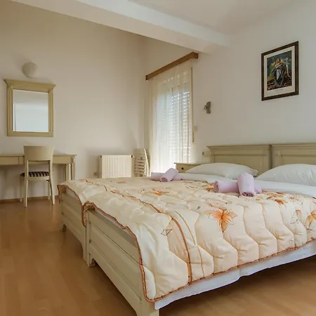 Guest house Silvia *